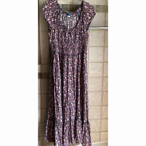 Old Navy "Short-Sleeve Waist-Defined Printed Midi Dress" medium, floral print - Picture 4 of 8
